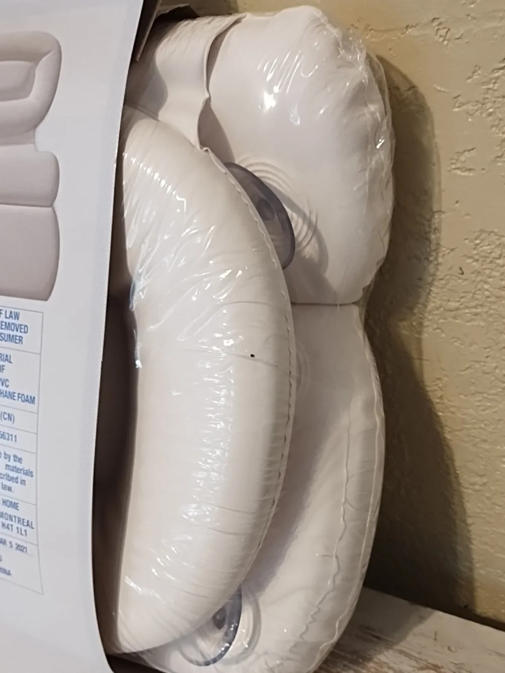 NEW Luxury Spa Bath Pillow - White